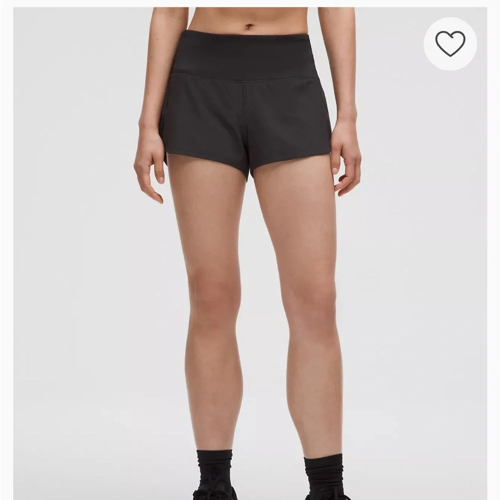 Lululemon Speed Up High Rise Lined Short 4” Size 2